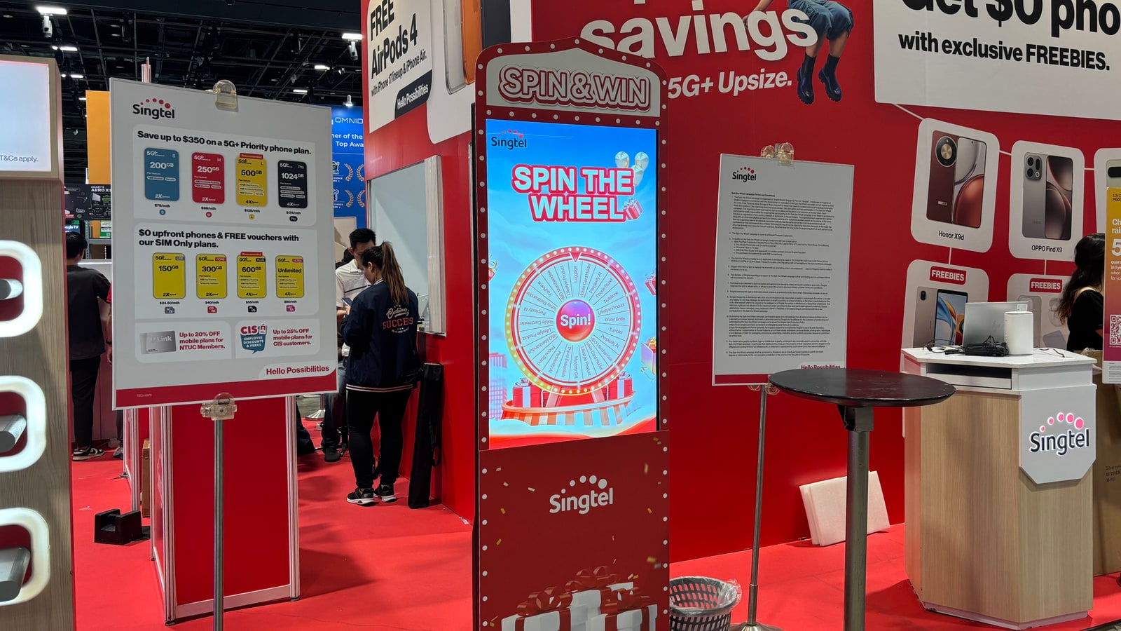 Singtel Spin the Wheel campaign booth powered by qiksense.