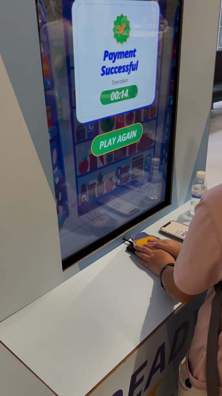Payment Successful after a smartwatch tap on the reader